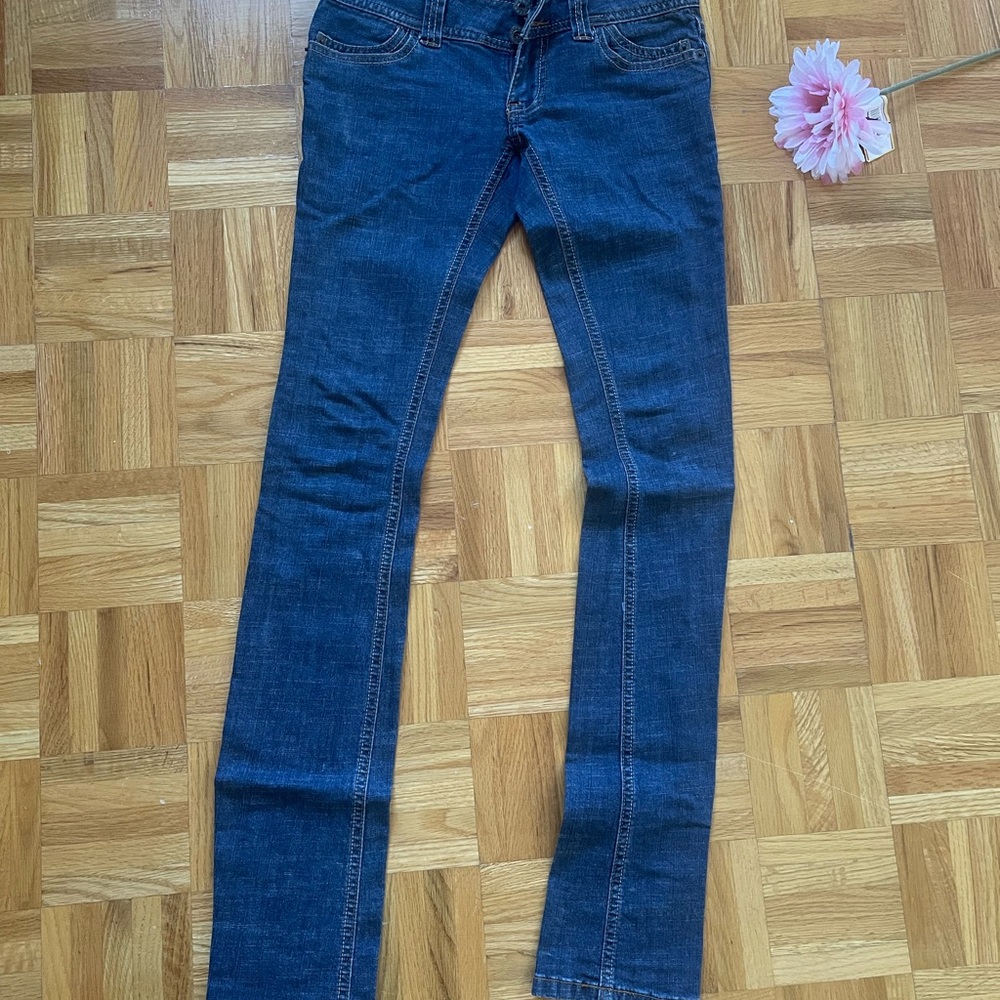 Guess Women's Straight Leg Jeans in Dark Blue